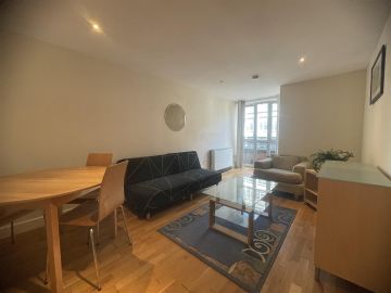 Ropewalk Court